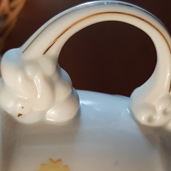 Lenox Noah's Ark Childs Mug - Picture 4 of 4